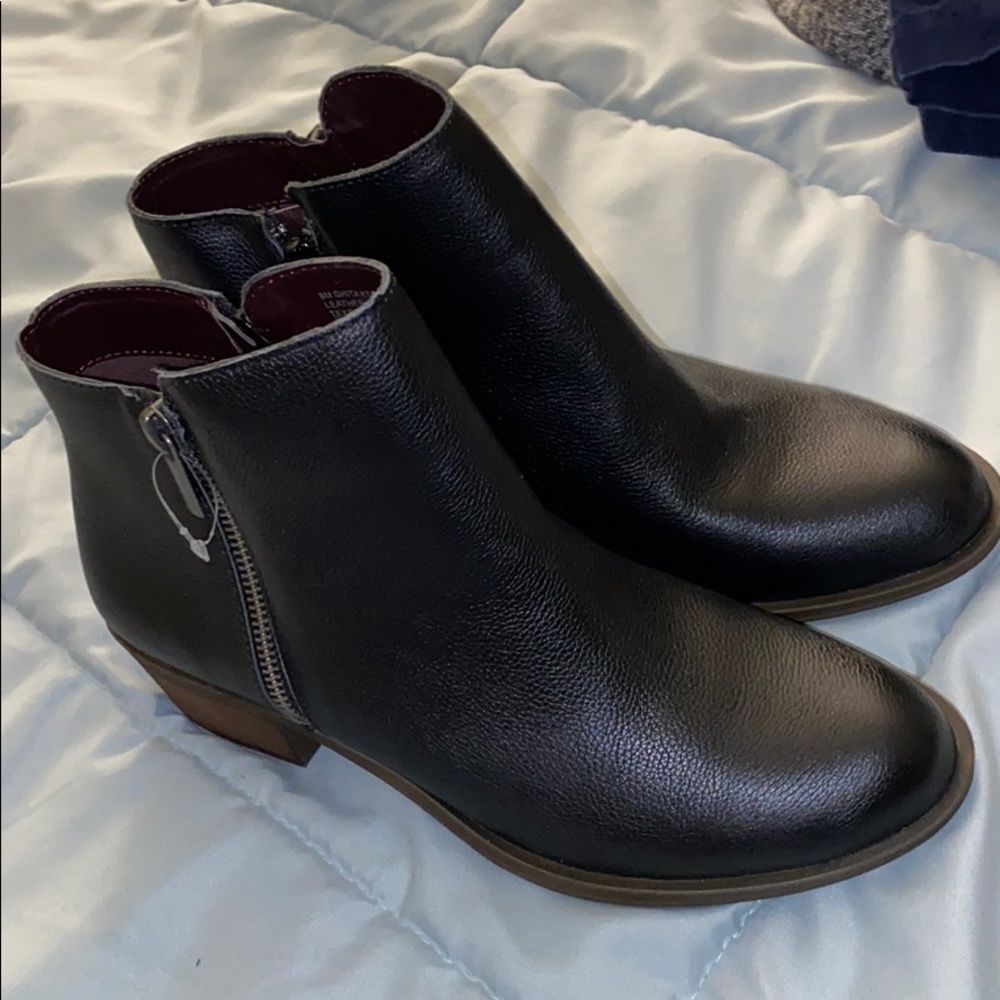 Black leather ankle boots - never worn!
